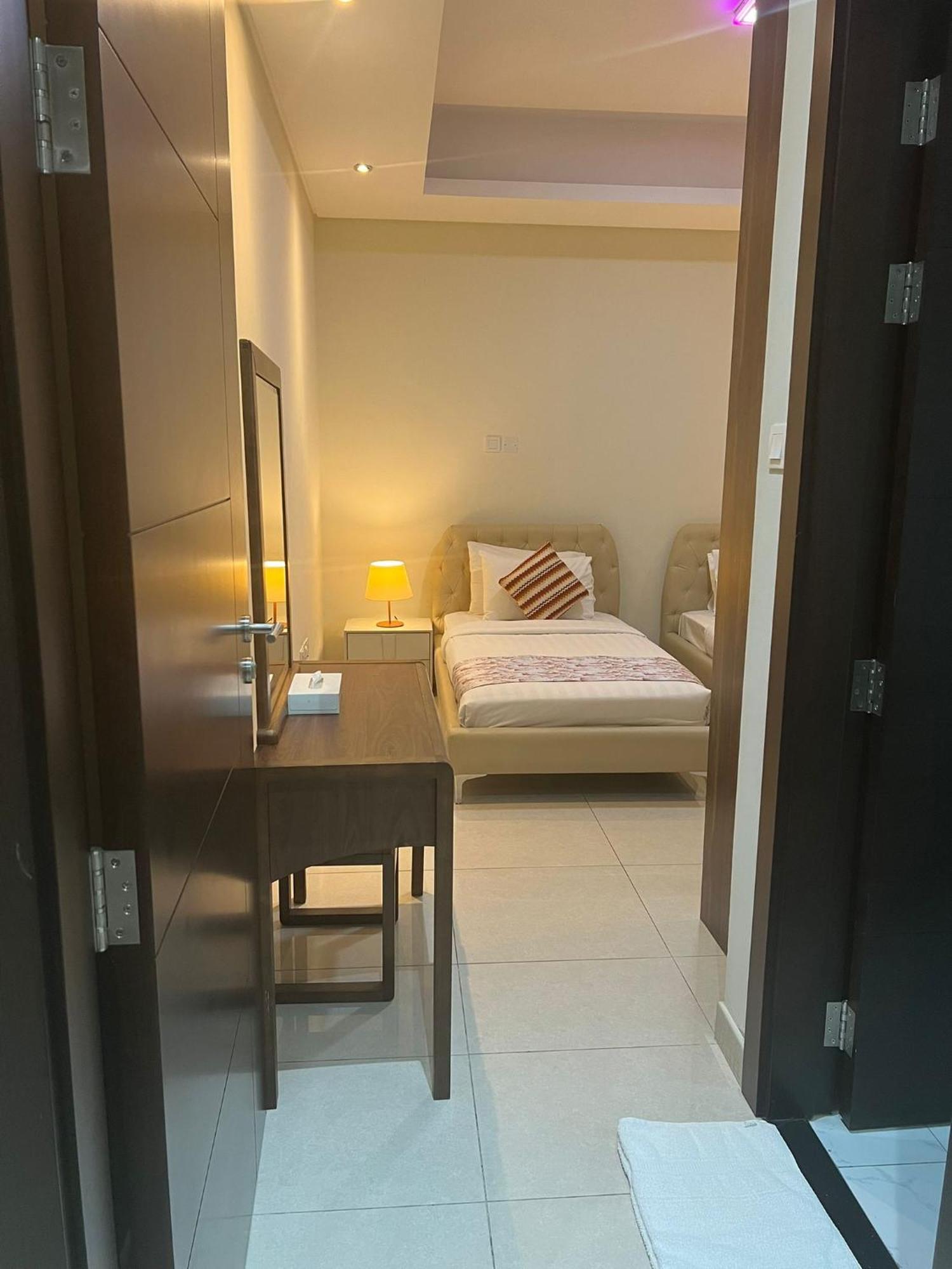 Sirius Tower Manama Exterior foto